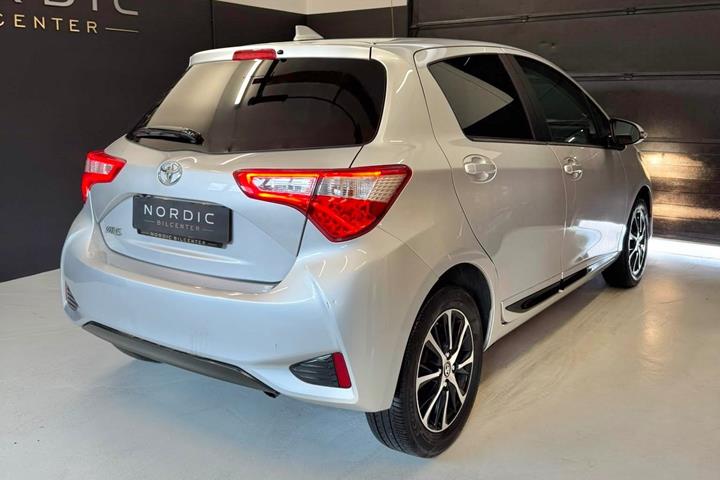 undefined Toyota Yaris fra 2020