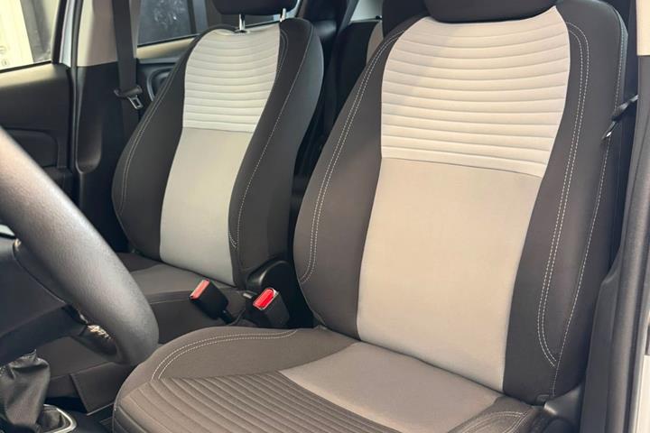 undefined Toyota Yaris fra 2020