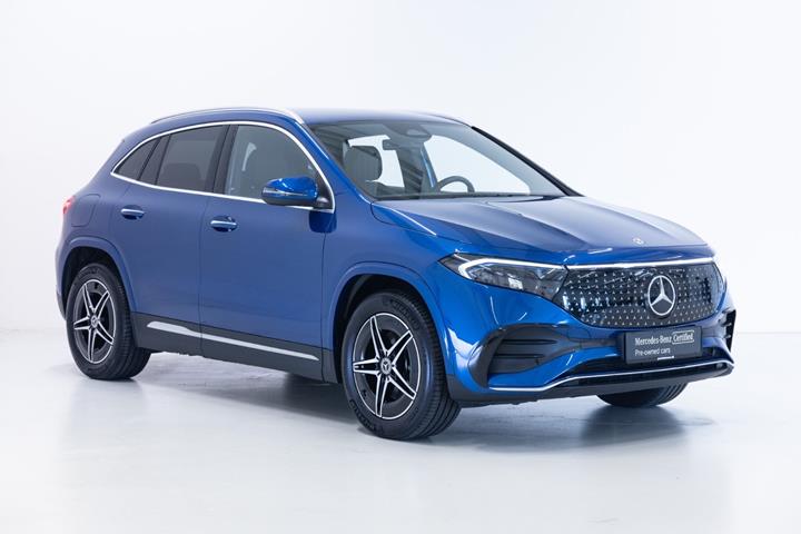 Blå Mercedes EQA350 fra 2025