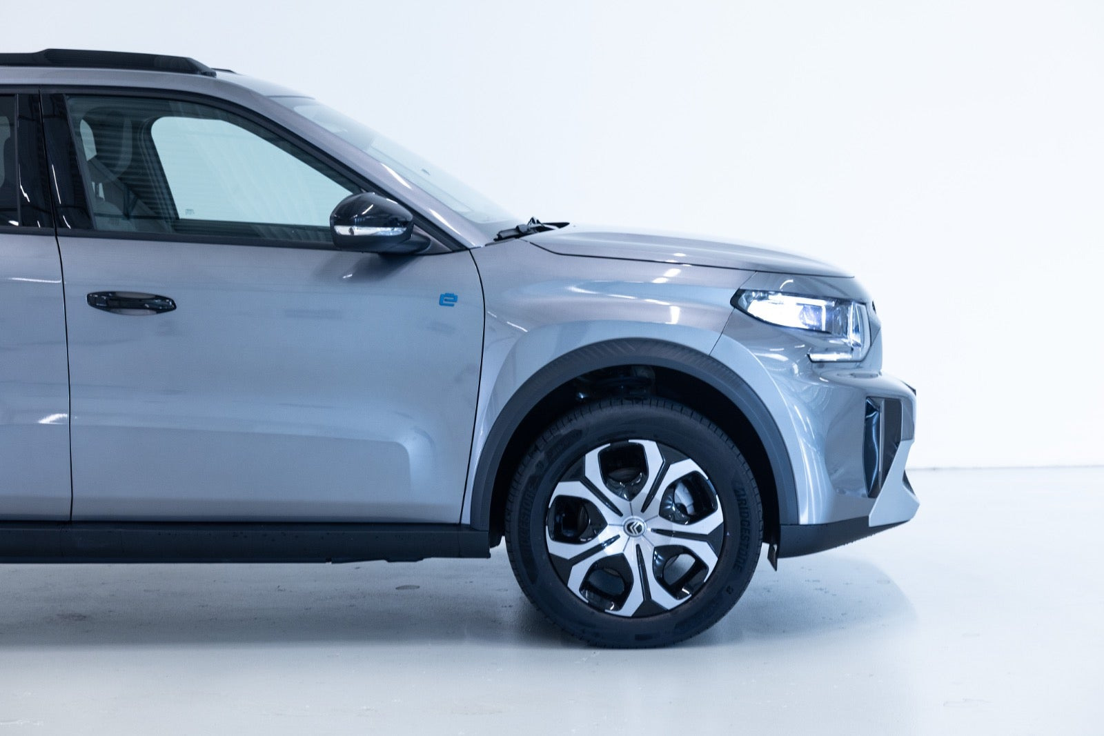 Grå Citroën e-C3 Aircross fra 2025