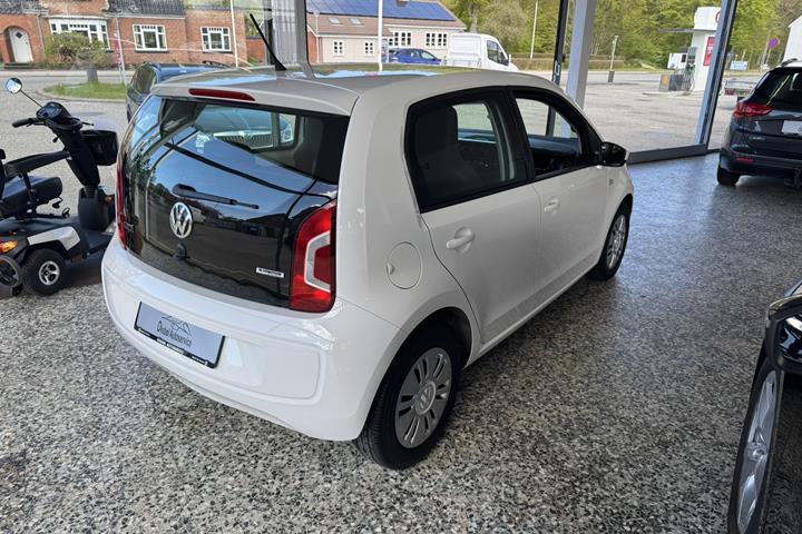 Hvid VW UP! fra 2015