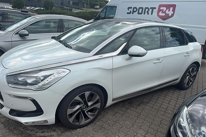 Hvid Citroën DS5 fra 2013