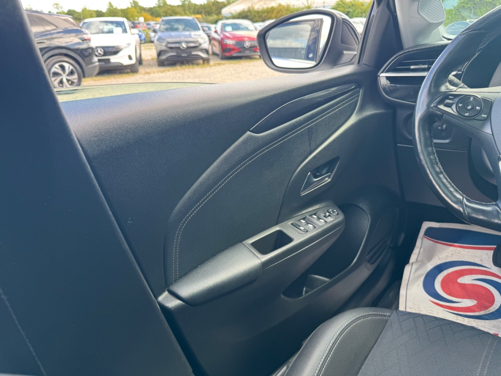 Hvid Opel Corsa-e fra 2021