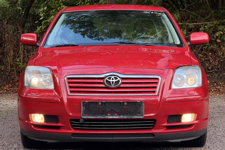 undefined Toyota Avensis fra 2005