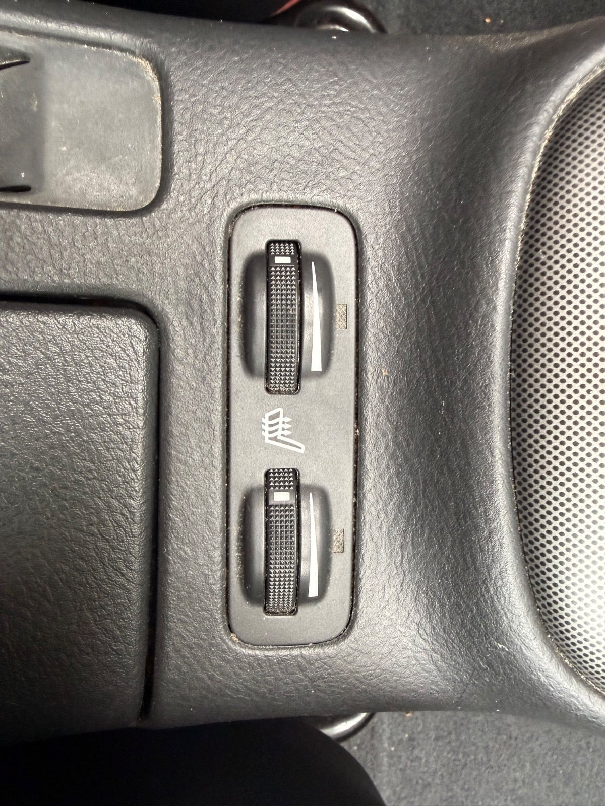 undefined Toyota Avensis fra 2005