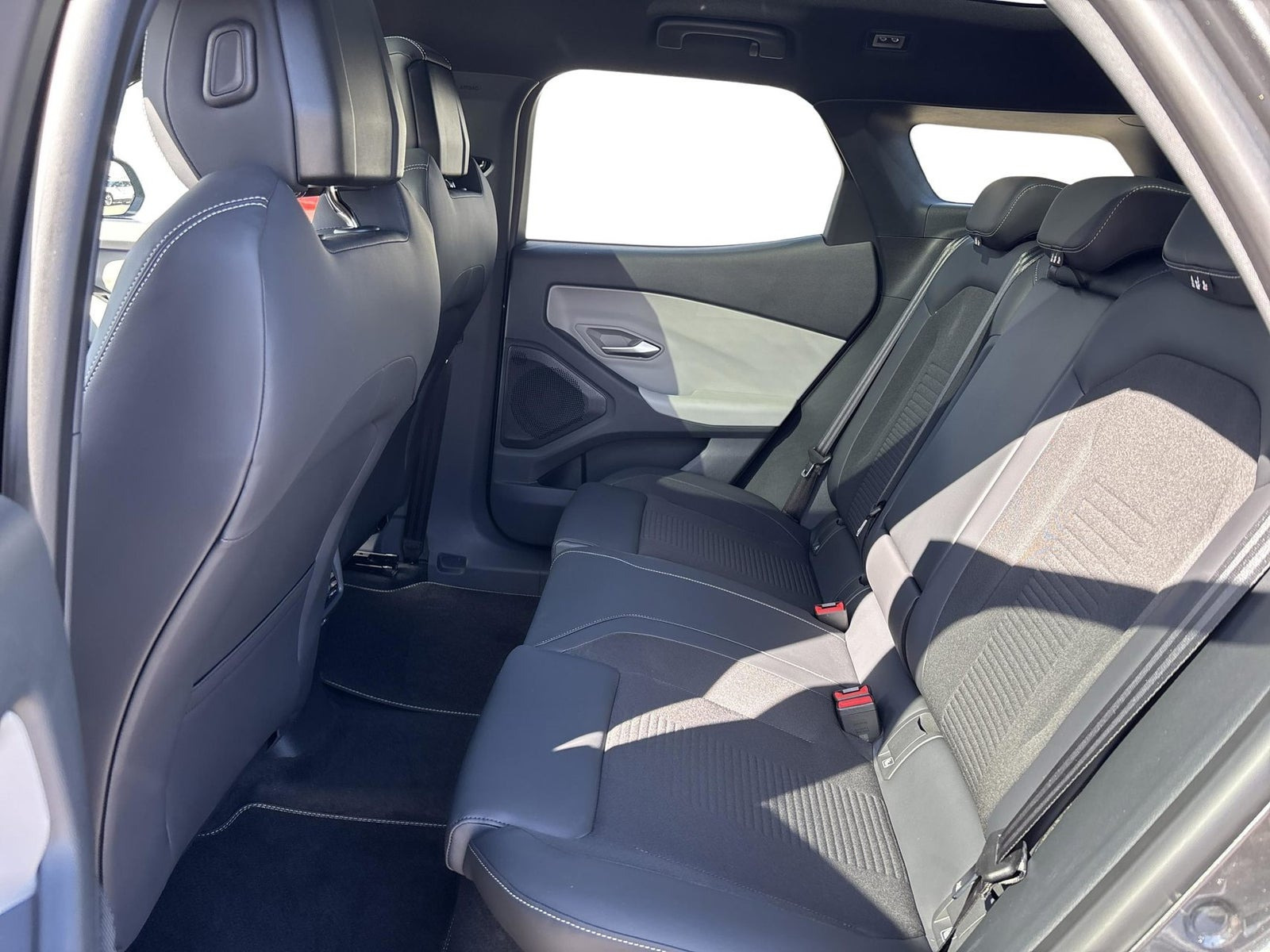 Grå Ford Explorer fra 2024
