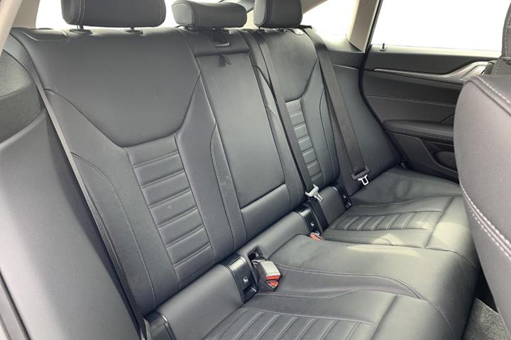 Sort BMW i4 fra 2024