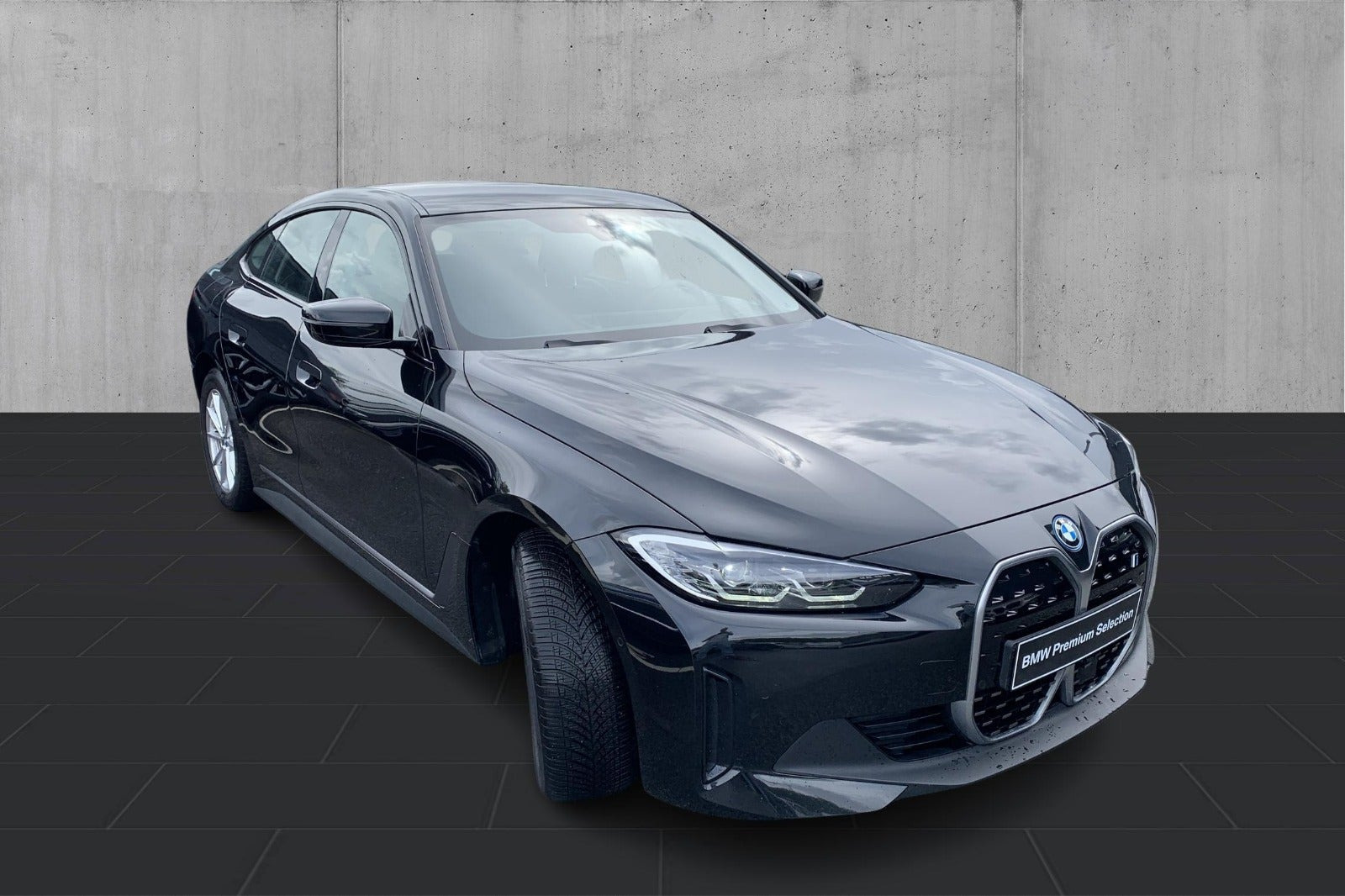 Sort BMW i4 fra 2024
