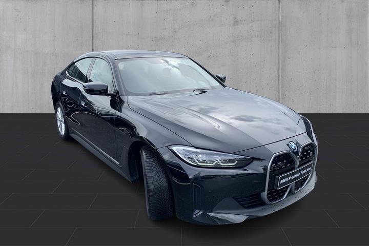 Sort BMW i4 fra 2024