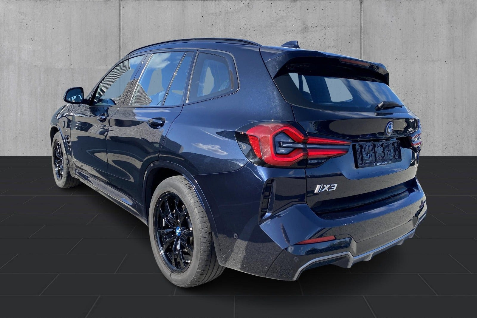 undefined BMW iX3 fra 2023