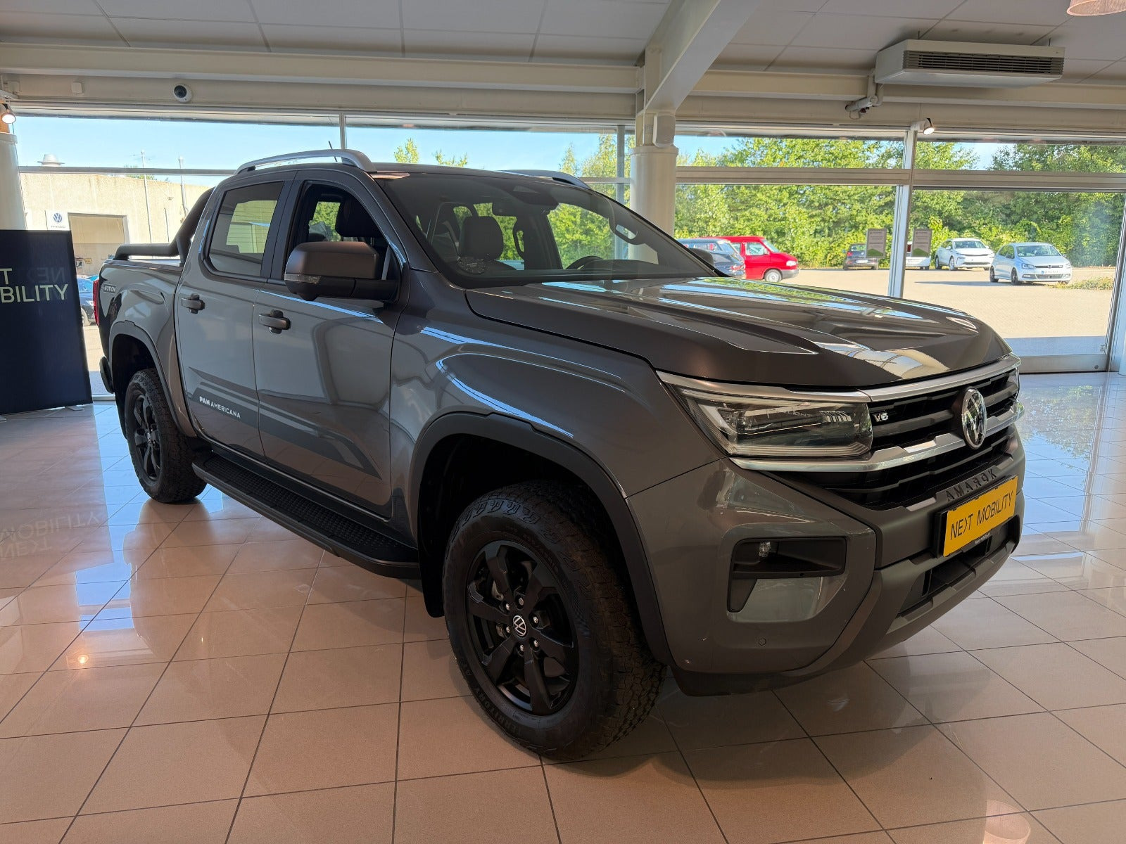 Grå VW Amarok fra 2025