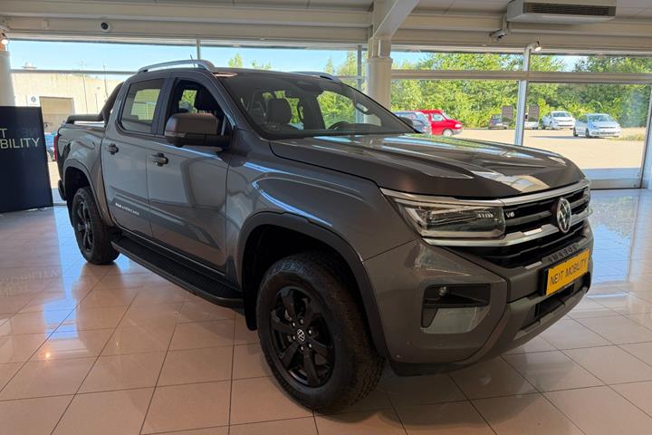 Grå VW Amarok fra 2025
