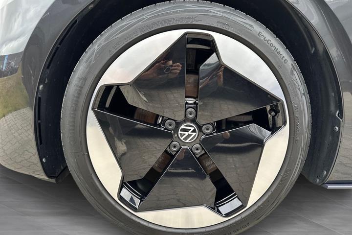 Grå VW ID.3 fra 2020