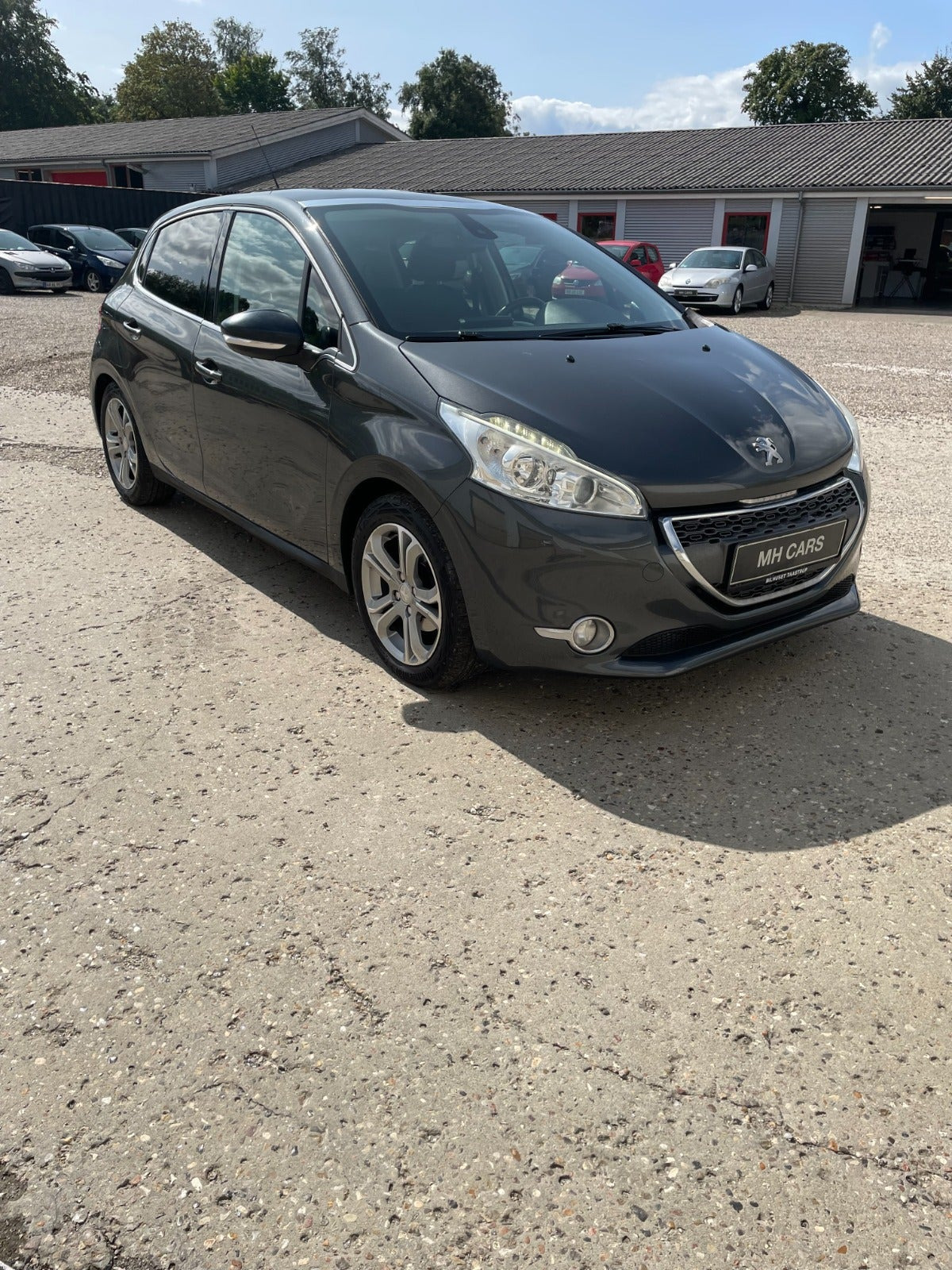 Peugeot 208 1,6 e-HDi 114 Allure