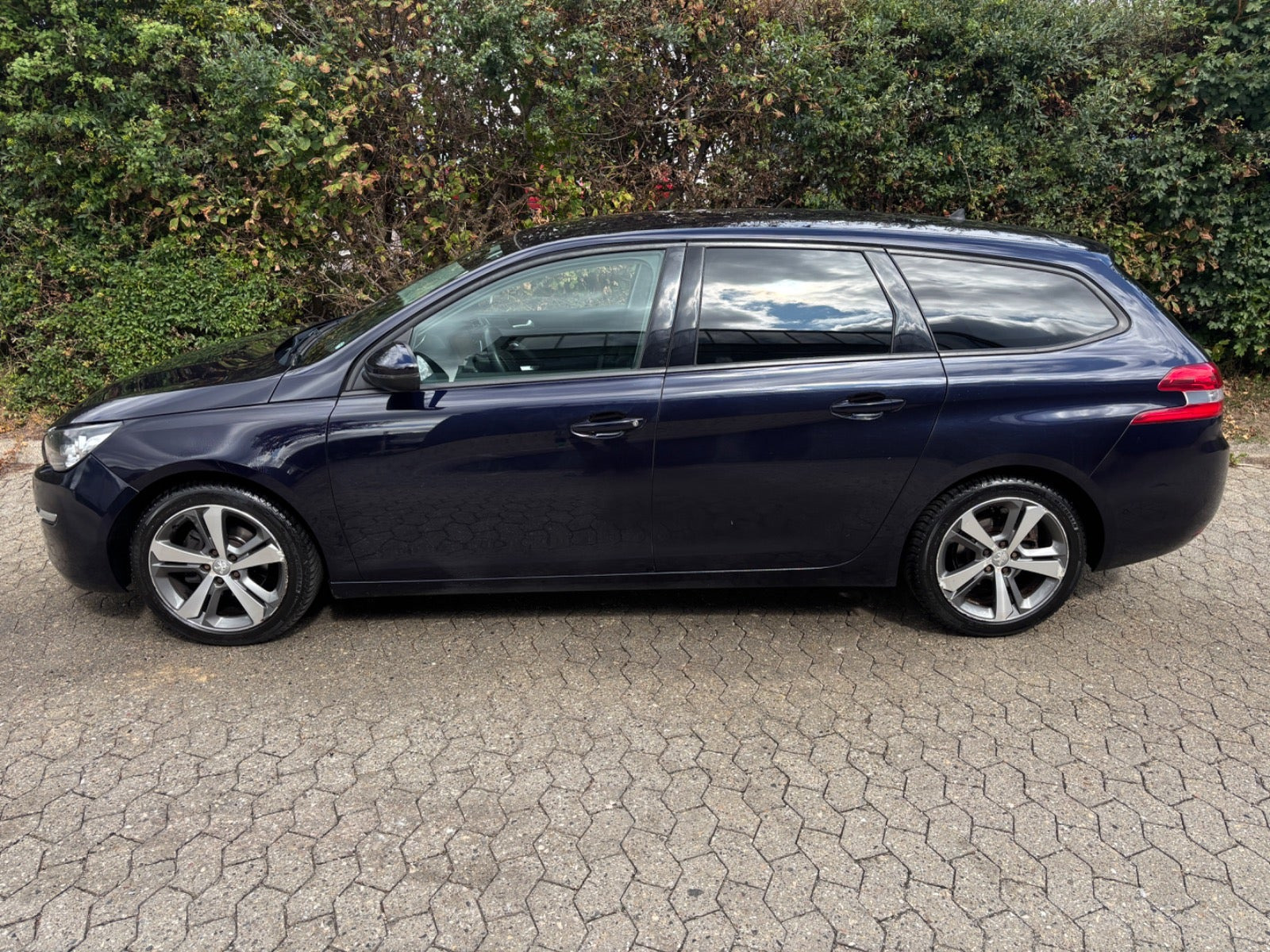 undefined Peugeot 308 fra 2016