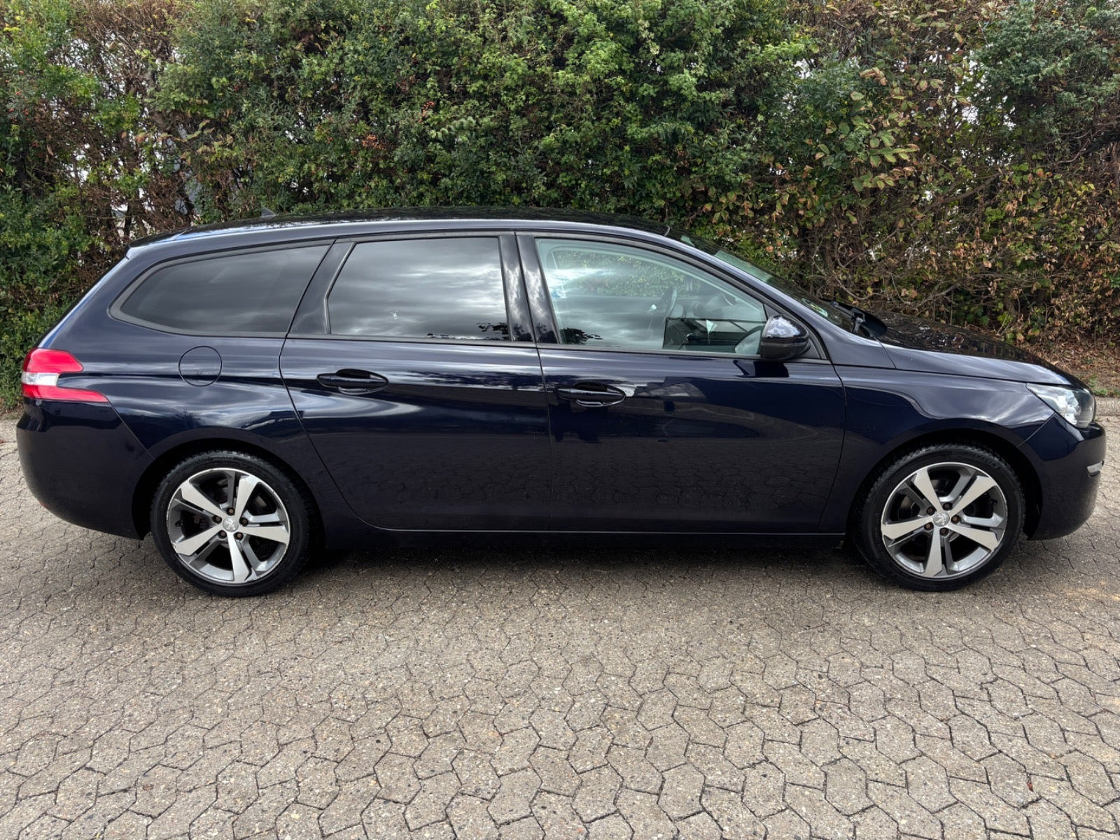 undefined Peugeot 308 fra 2016