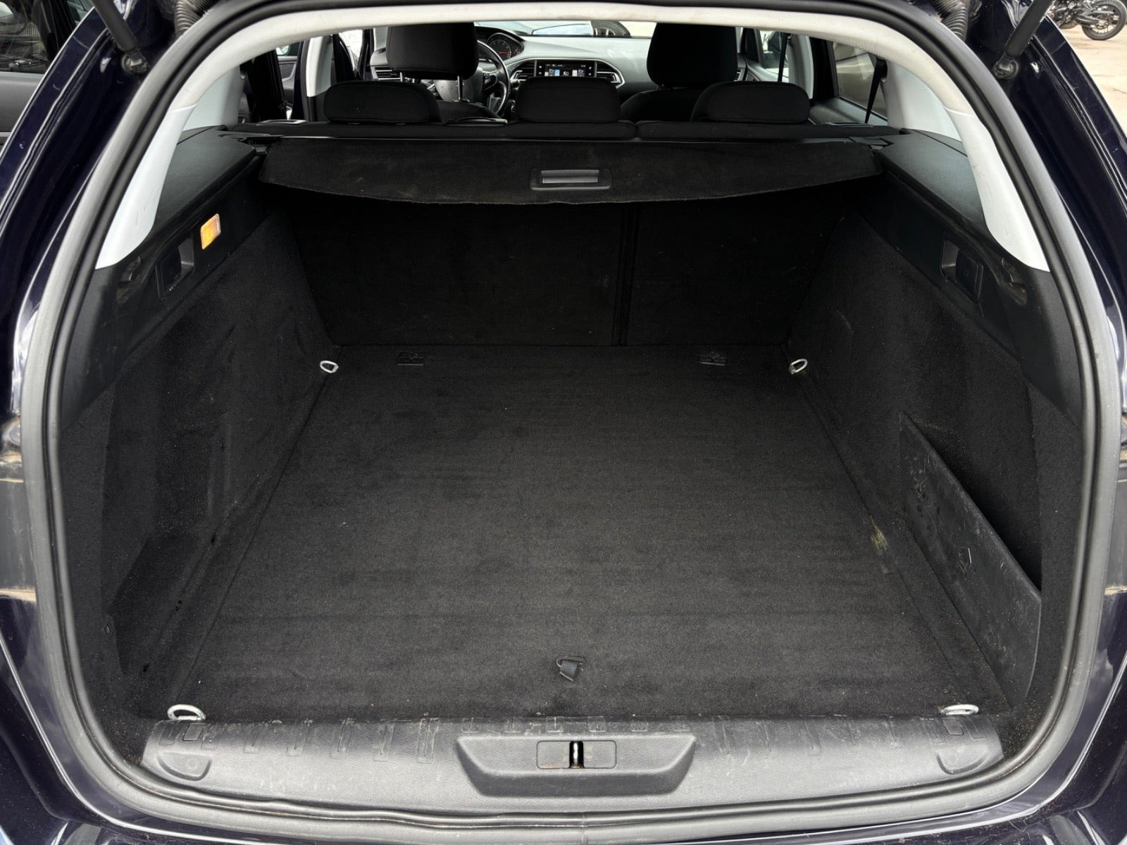 undefined Peugeot 308 fra 2016