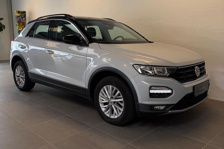 Sølv VW T-Roc fra 2019
