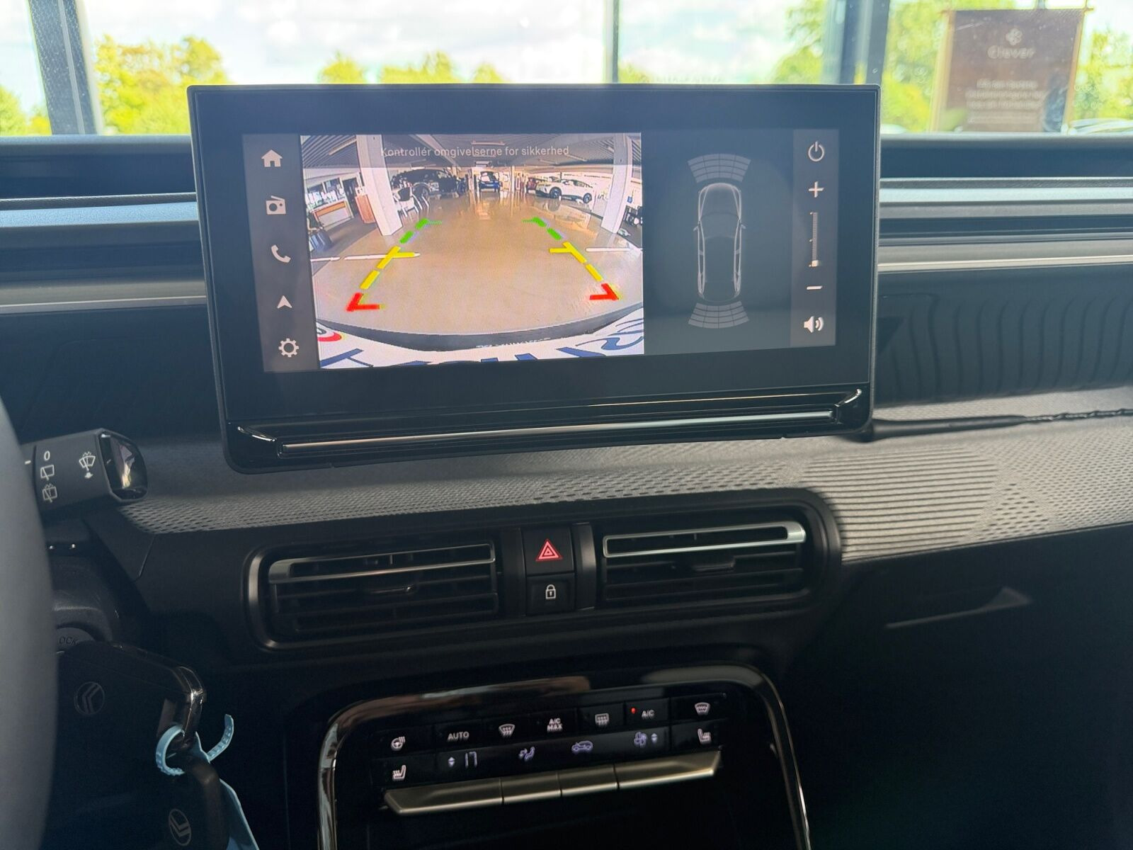 Grå Citroën e-C3 Aircross fra 2025