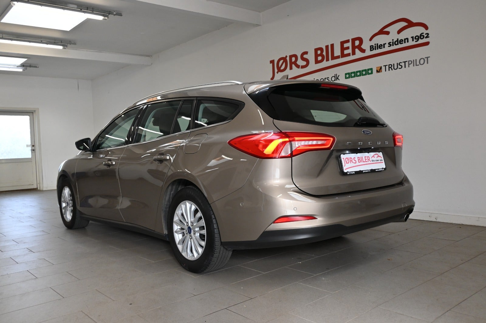 Sølv Ford Focus fra 2019
