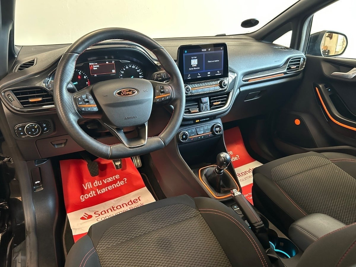 Sort Ford Fiesta fra 2021