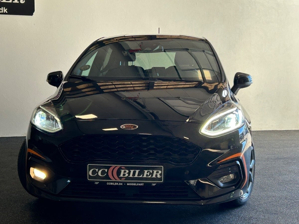 Sort Ford Fiesta fra 2021