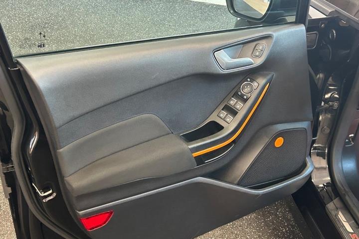 Sort Ford Fiesta fra 2021