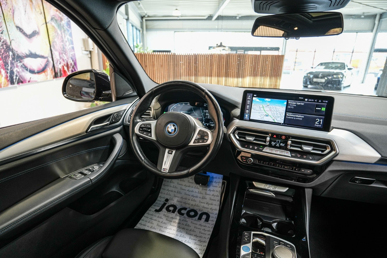 Sort BMW iX3 fra 2023