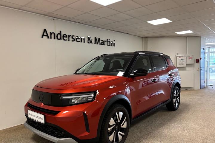 Orange Opel Frontera fra 2025
