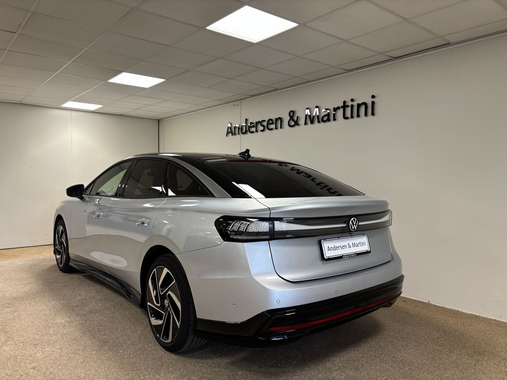 Sølv VW ID.7 fra 2025