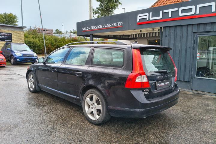 Sort Volvo V70 fra 2007