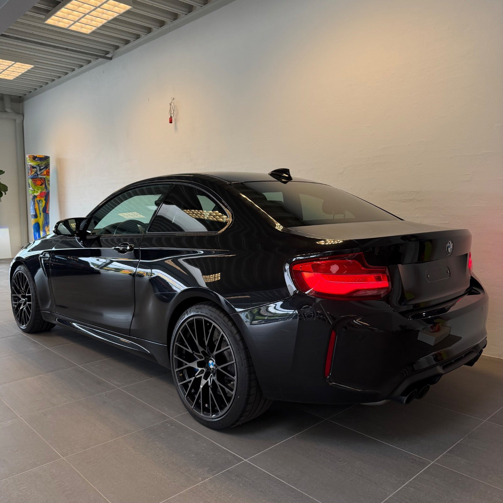 Sort BMW M2 fra 2018