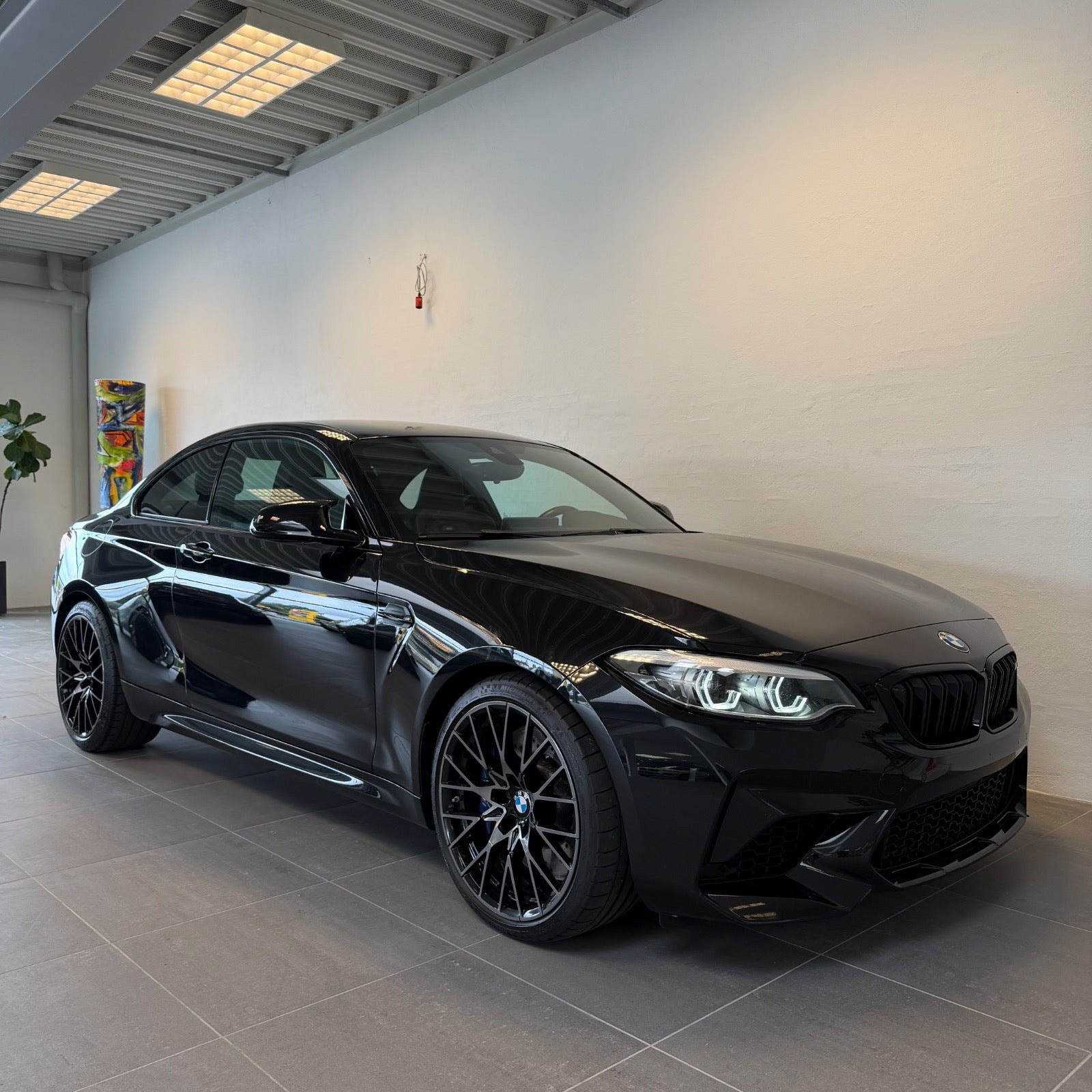 Sort BMW M2 fra 2018