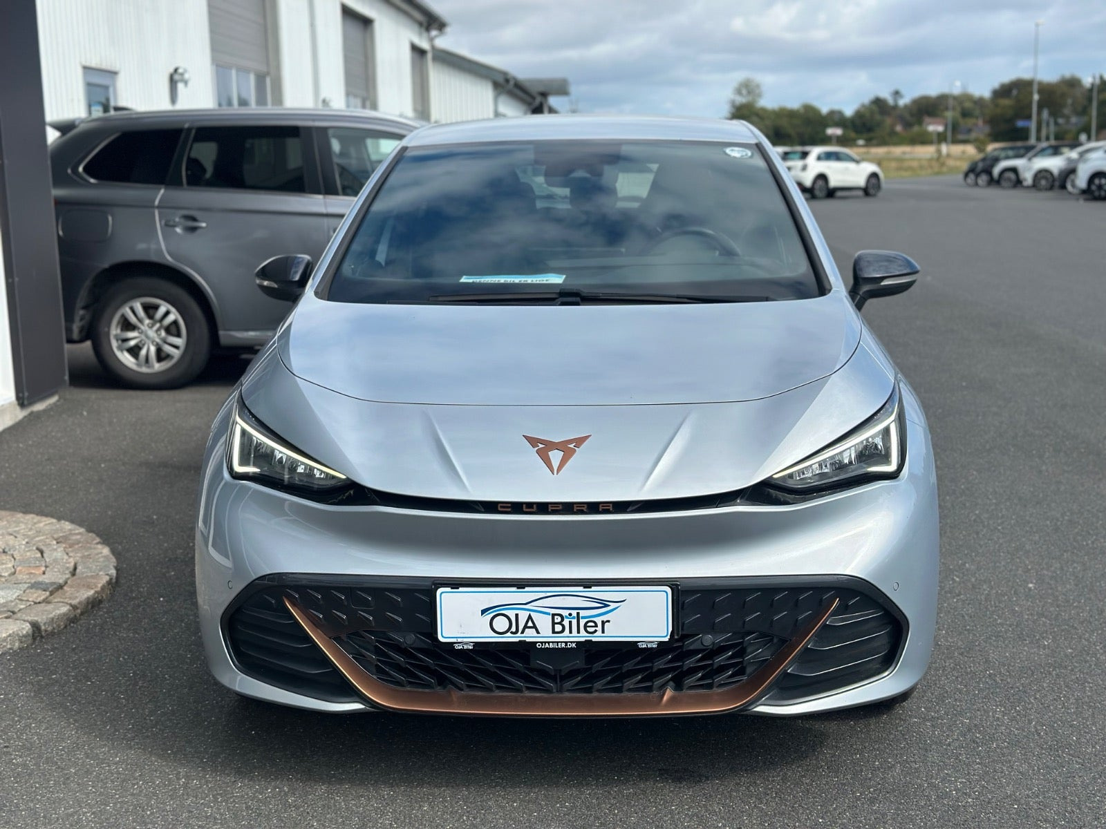 Sølv Cupra Born fra 2022