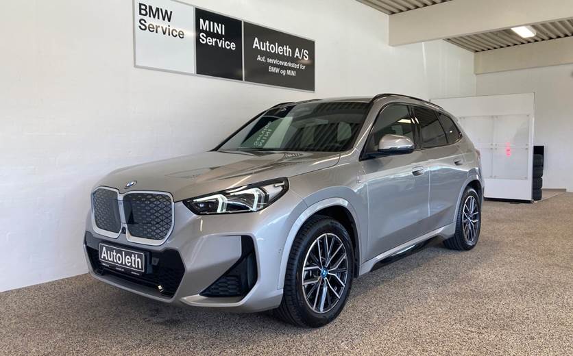 BMW iX1 eDrive20 M-Sport