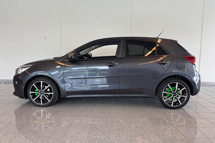 Sort Kia Rio fra 2020