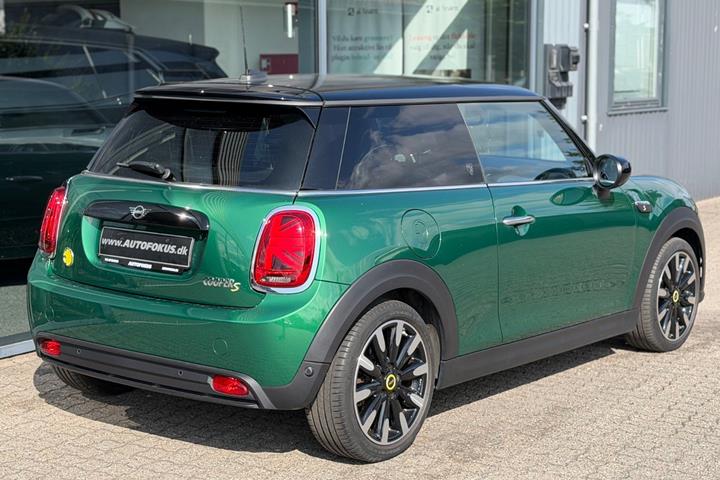 Grøn Mini Cooper SE fra 2023