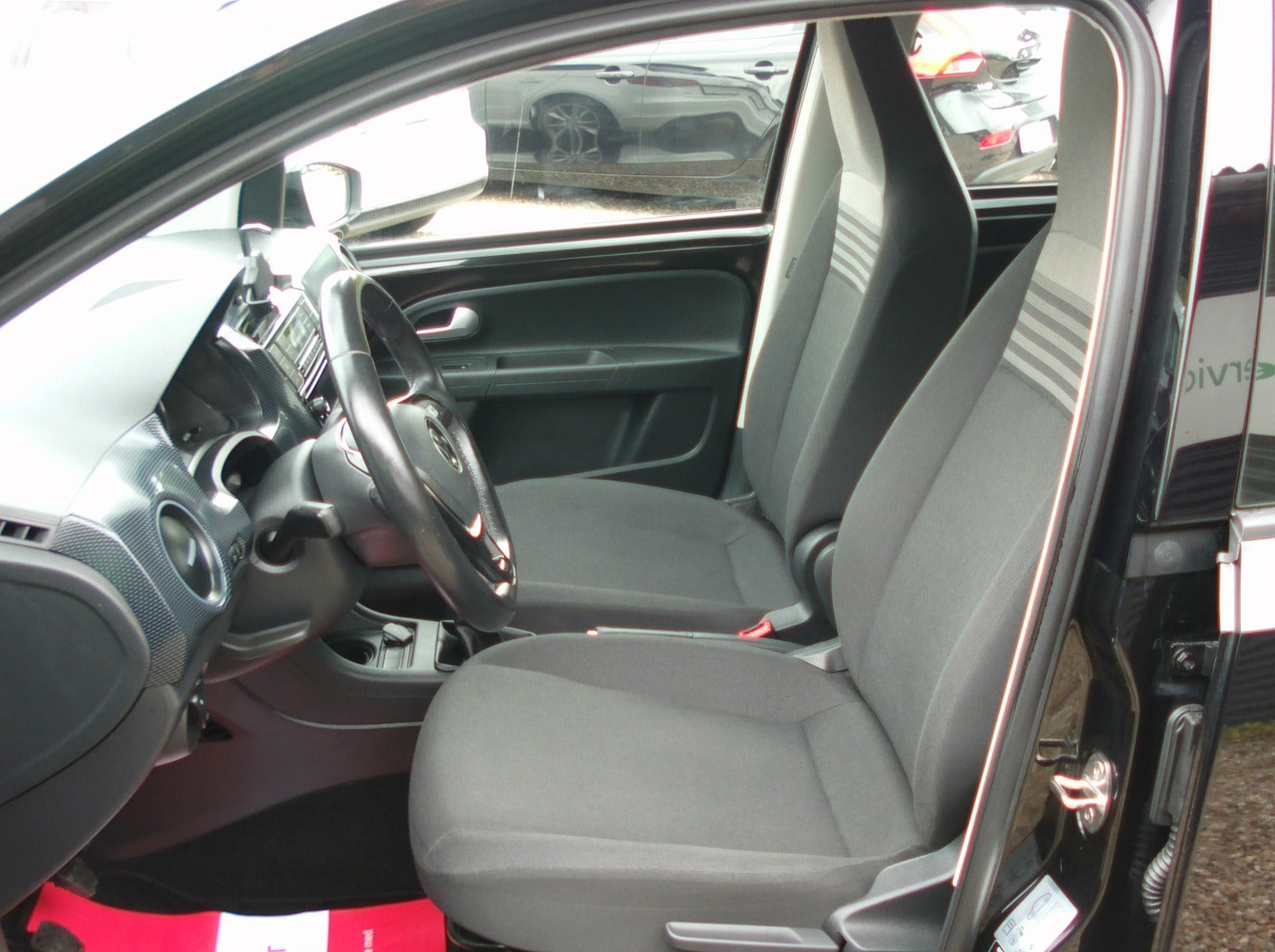 Sort VW UP! fra 2020