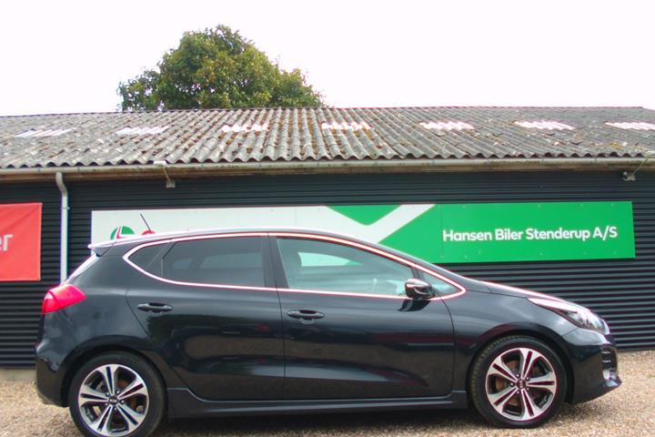 Sort Kia Ceed fra 2016