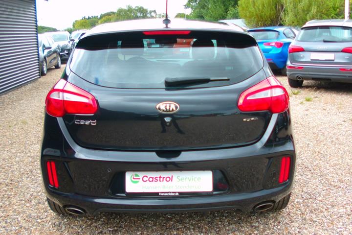 Sort Kia Ceed fra 2016