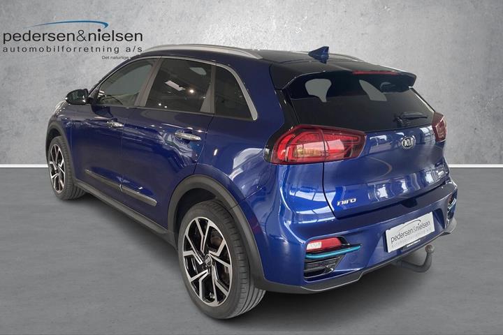 Blå Kia e-Niro fra 2021