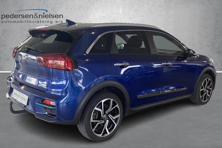 Blå Kia e-Niro fra 2021