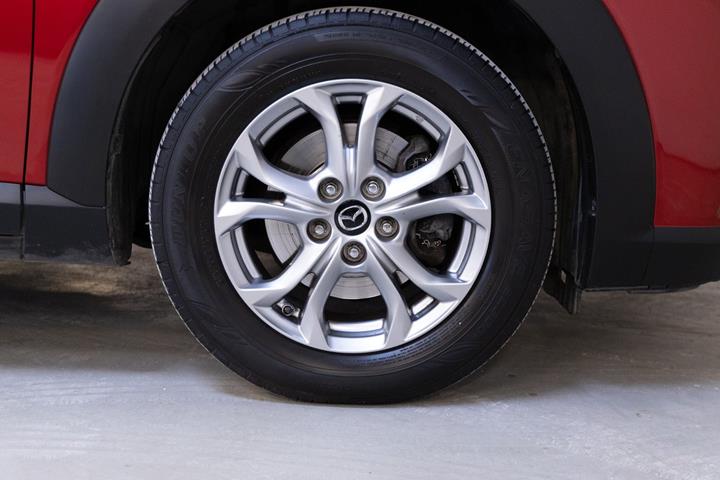 Rød Mazda CX-3 fra 2017