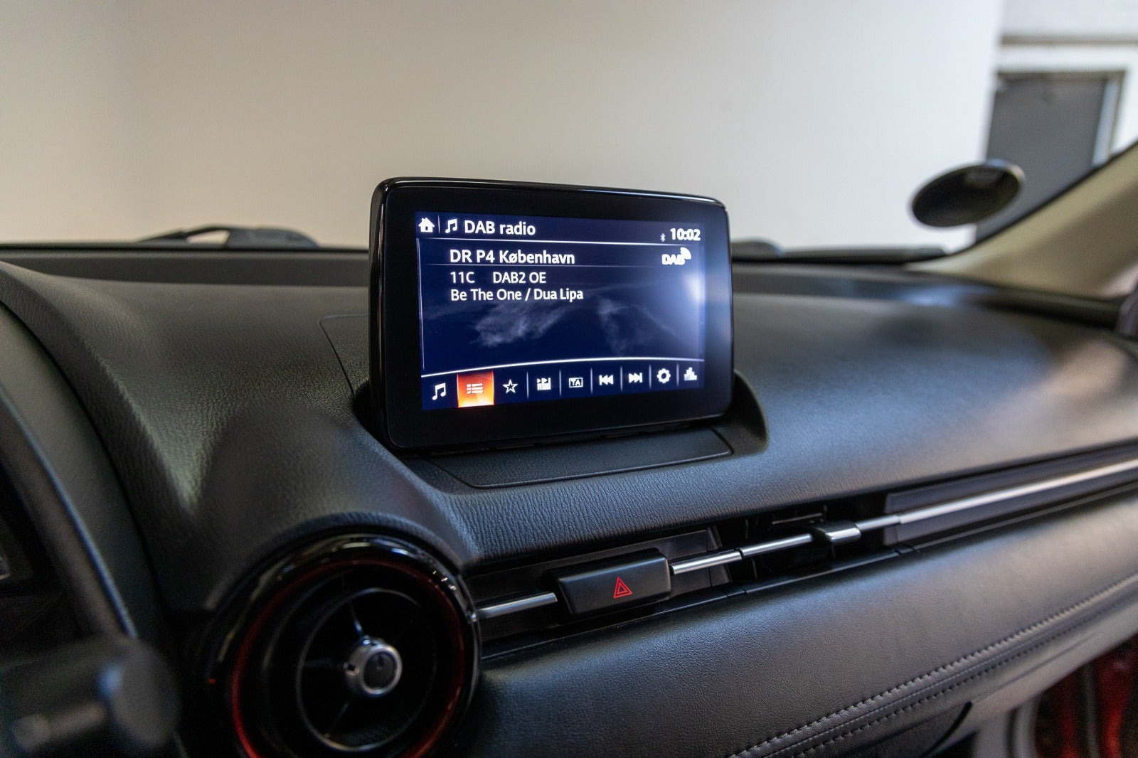 Rød Mazda CX-3 fra 2017