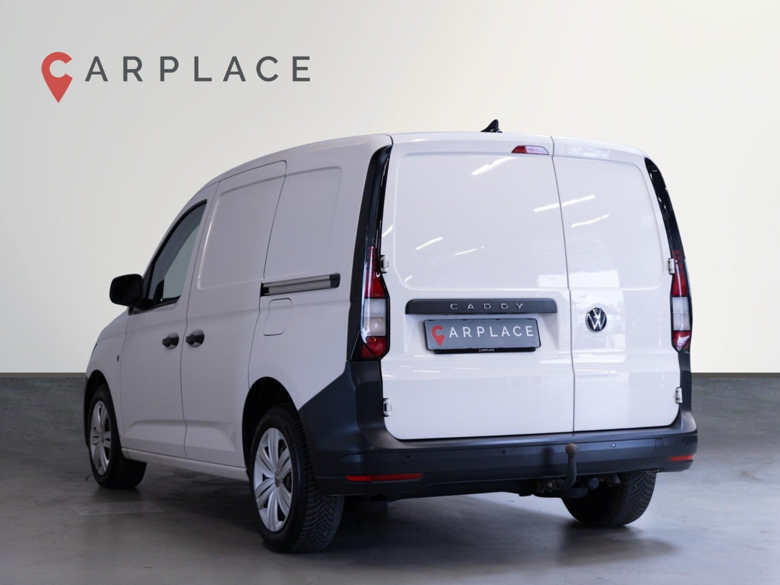 Hvid VW Caddy fra 2021