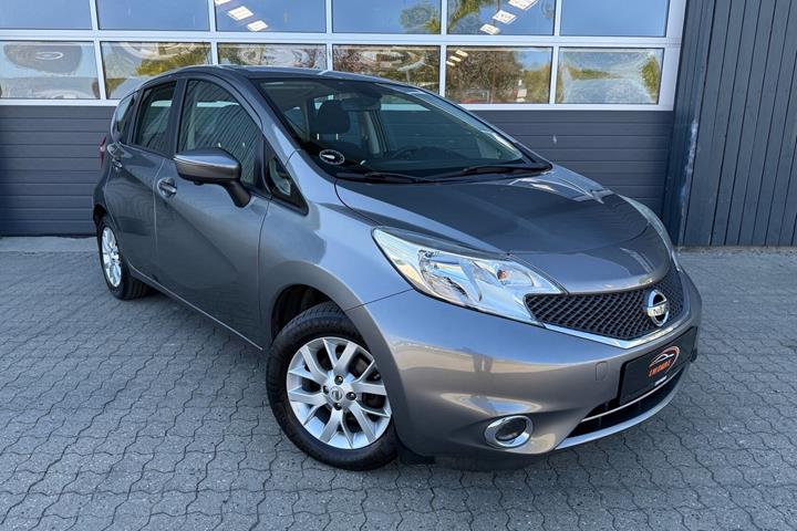 Grå Nissan Note fra 2014