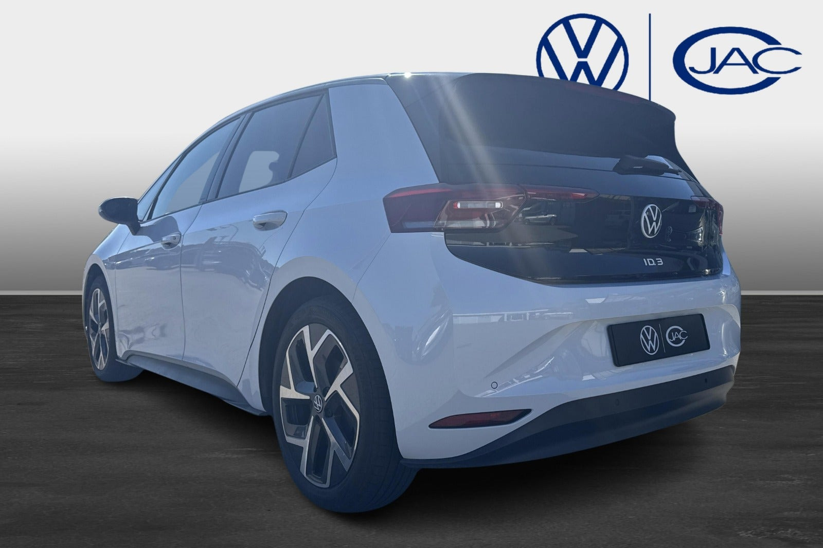 Hvid VW ID.3 fra 2023