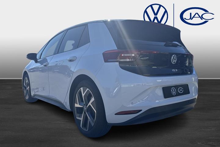 Hvid VW ID.3 fra 2023