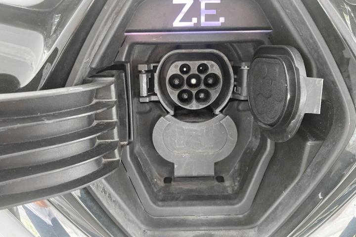 Hvid Renault Zoe fra 2020