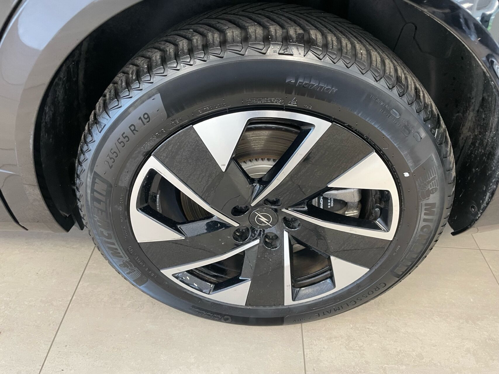 Sort Opel Grandland fra 2025